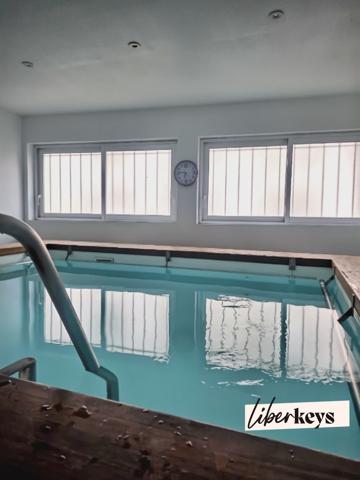 LOCAL D'ACTIVITE 135 M² POSSIBILITE APPARTEMENT