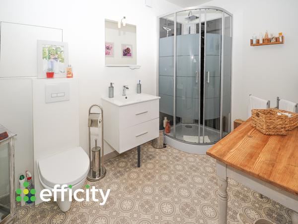 Maison 5 pièces - 200 m² Exclusivité efficity