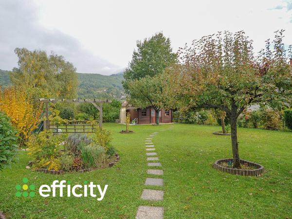 Maison 5 pièces - 200 m² Exclusivité efficity