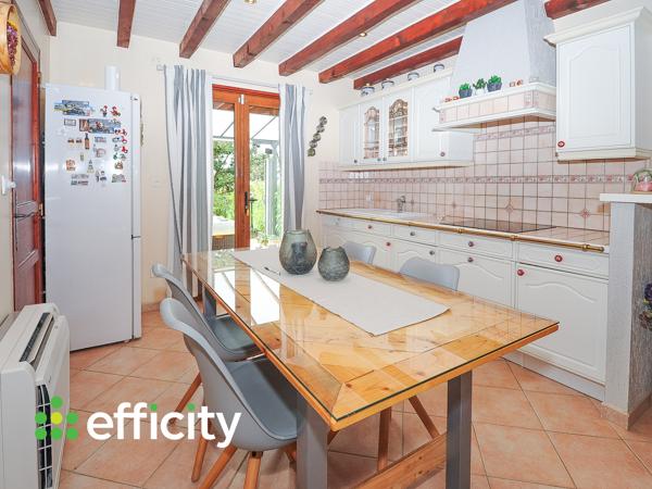 Maison 5 pièces - 200 m² Exclusivité efficity