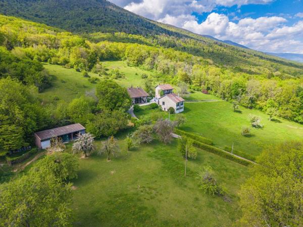 Vente Corps de ferme Sergy 8 Pièces 400 m²