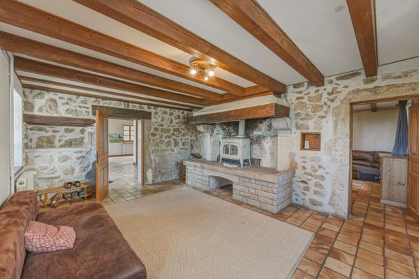 Vente Corps de ferme Sergy 8 Pièces 400 m²