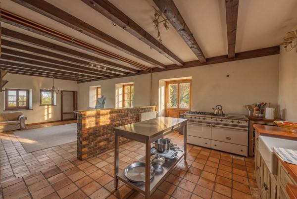 Vente Corps de ferme Sergy 8 Pièces 400 m²