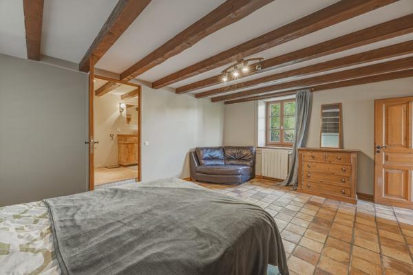 Vente Corps de ferme Sergy 8 Pièces 400 m²