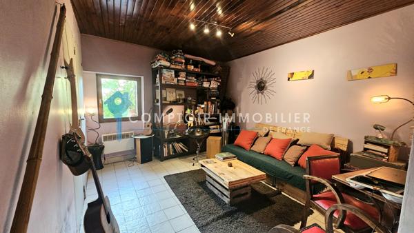 Maison de village 6 pièce(s) 3 chambre(s) 108 m²