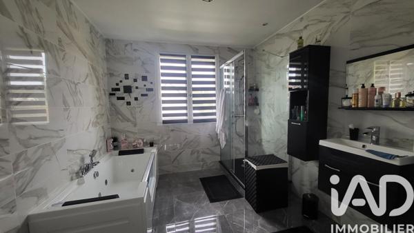 Maison à vendre 7 pièces 133 m² Corbeil-Essonnes