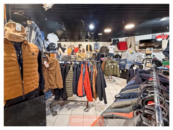 Senlis – Fonds de commerce prêt-à-porter masculin avec forte visibilité et excellente rentabilité
