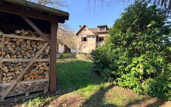 Maison à vendre    5 pièces • 165 m2 Saint-Junien