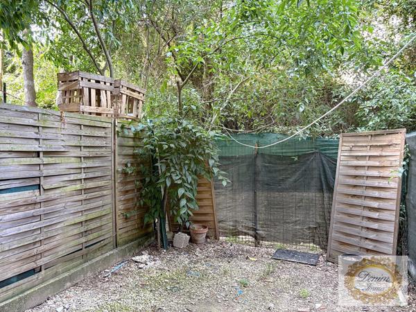 Nîmes (30000) Studio 23 m2 avec terrasse