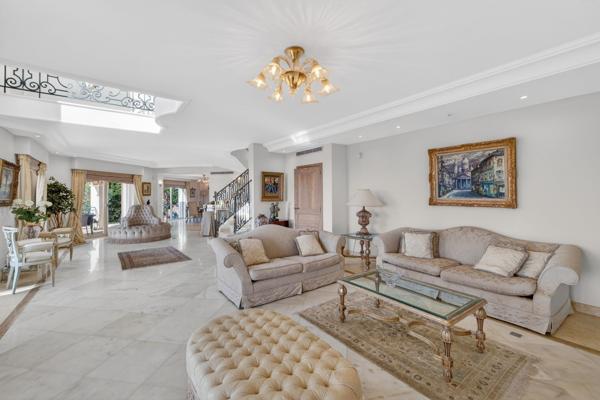 Vente Villa de luxe Mandelieu-la-Napoule 5 Pièces 240 m²