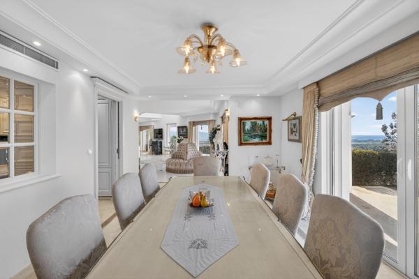 Vente Villa de luxe Mandelieu-la-Napoule 5 Pièces 240 m²