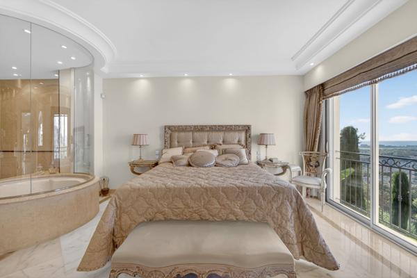 Vente Villa de luxe Mandelieu-la-Napoule 5 Pièces 240 m²