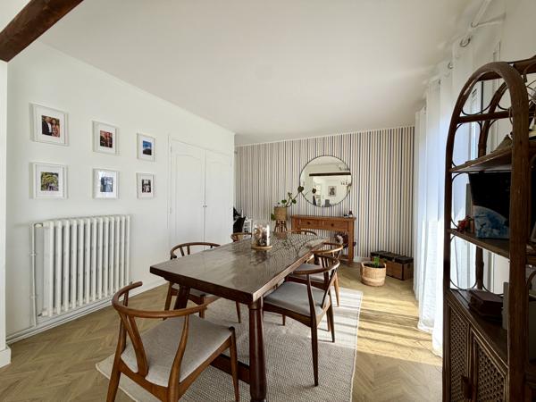Appartement lumineux avec balcon sur le canal du Midi et deux places de stationnement