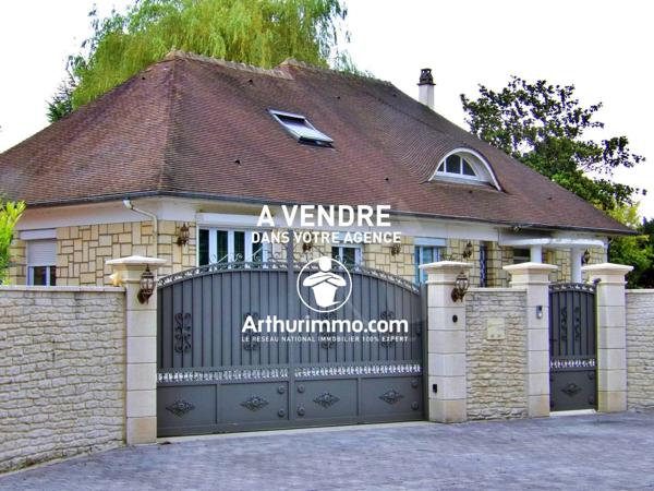 Vente Maison 8 pièces 220 m2 à Anet