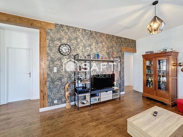 Maison T5 rénovée avec jardin et double garage