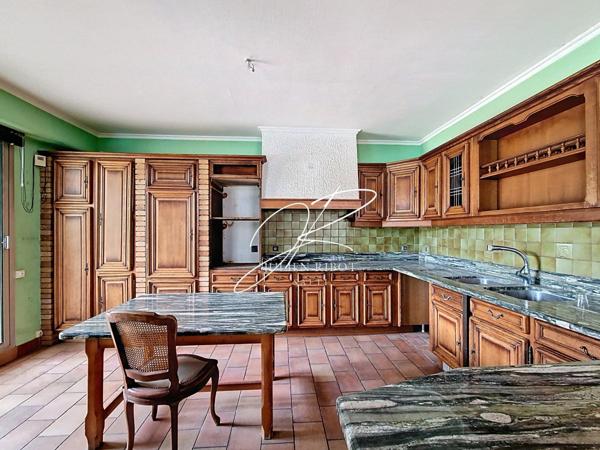 Appartement T5 4 chambres 177 m² terrasse, piscine