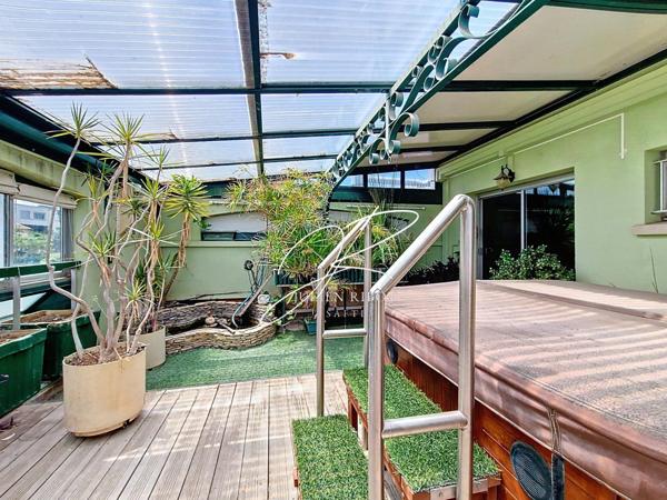 Appartement T5 4 chambres 177 m² terrasse, piscine