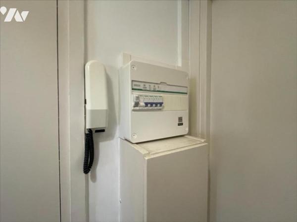 CAEN  VAUGEUX CHATEAU APPARTEMENT 4 PIECES VENDU OCCUPE