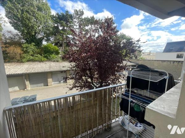 CAEN  VAUGEUX CHATEAU APPARTEMENT 4 PIECES VENDU OCCUPE