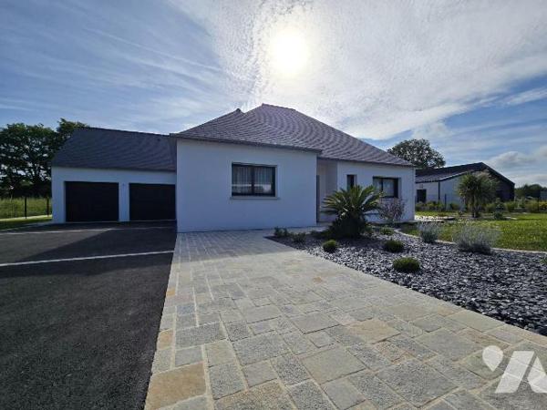 Situé dans un quartier calme et résidentiel, pavillon  neuf, de plain-pied d'une surface habita...