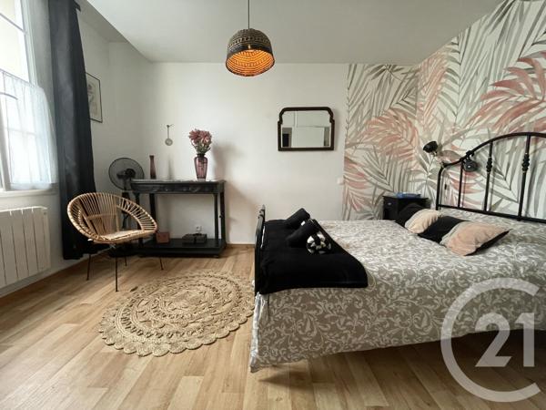 Maison à vendre  5 pièces - 91,23 m 2   COUTRAS  - 33