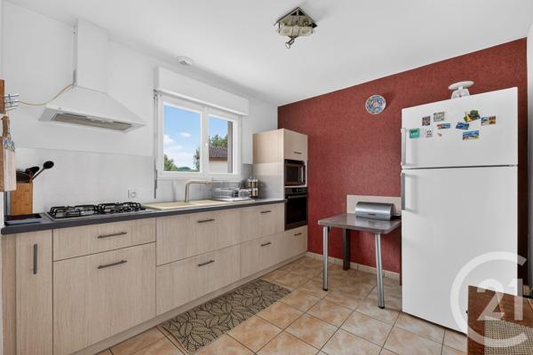 Maison à vendre  5 pièces - 91,23 m 2   COUTRAS  - 33