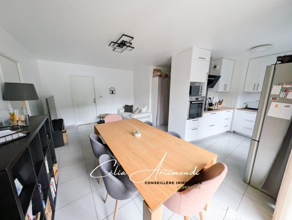 Bussy-Saint-Georges (77600) Charme en rez-de-jardin à Bussy - F4