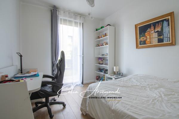 Bussy-Saint-Georges (77600) Charme en rez-de-jardin à Bussy - F4