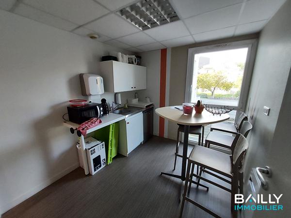 Bureaux La Roche Sur Yon 140 m2 , La roche sur yon