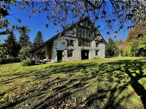 Maison à vendre à Besançon dans le Doubs (25000), ref : VM2143-25014