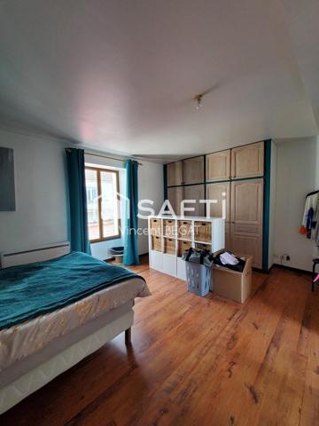 Maison en pierre, gare 10mn, 4 chambres