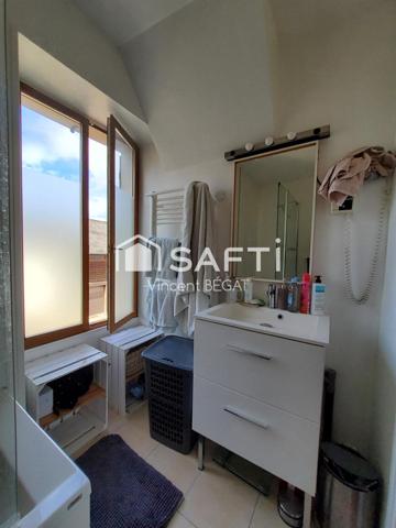 Maison en pierre, gare 10mn, 4 chambres