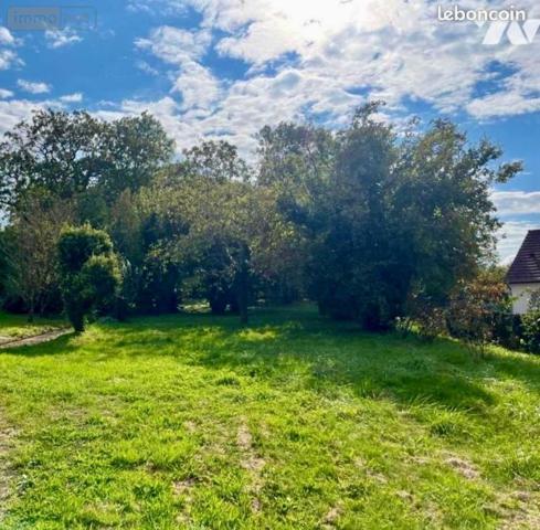 Terrain à Batir à vendre à Damparis dans le Jura (39500), ref : 39034-888