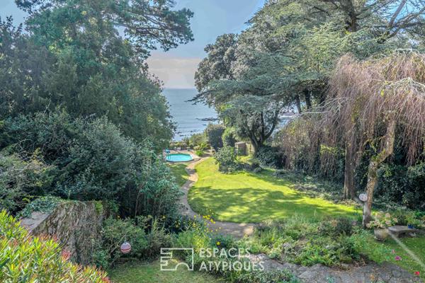 Une villa unique face à l’océan – Vue mer panoramique, jardin paysagé, accès direct à la plage