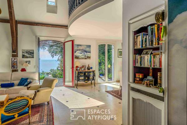 Une villa unique face à l’océan – Vue mer panoramique, jardin paysagé, accès direct à la plage