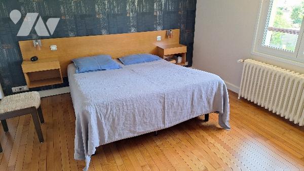 Saint-Dizier grande maison avec local commercial indépendant