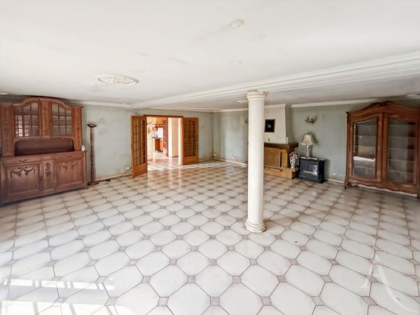 Maison plain pied 5 pièces 114 m2
