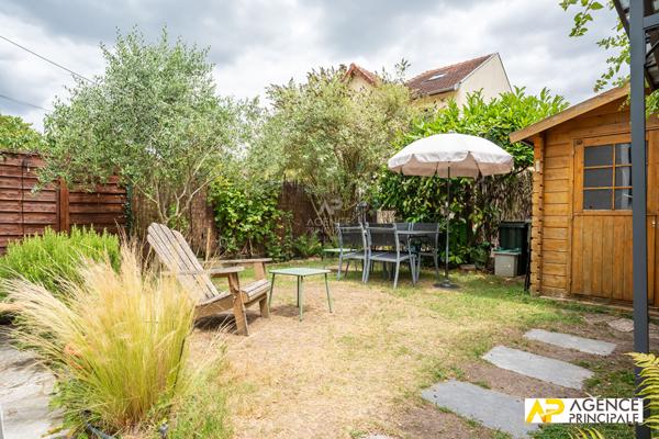 Maison - 3 chambres - St nicolas 680 000 € **  - Référence  4742