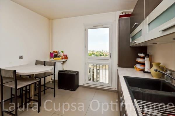 15 MIN RER B BOURG LA REINE - L'HAY LES ROSES - 4 PIECES - 81,13 M² - CAVE ET PLACE DE PARKING