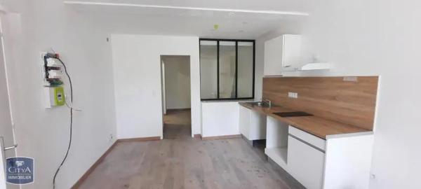 Appartement à louer 2 pièces 30.97m² Pamiers (09100)
