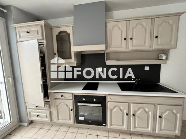 Location Appartement 2 pièces 46.72 m² - 62 AVENUE DU GENERAL DE GAULLE Pontault Combault 77340