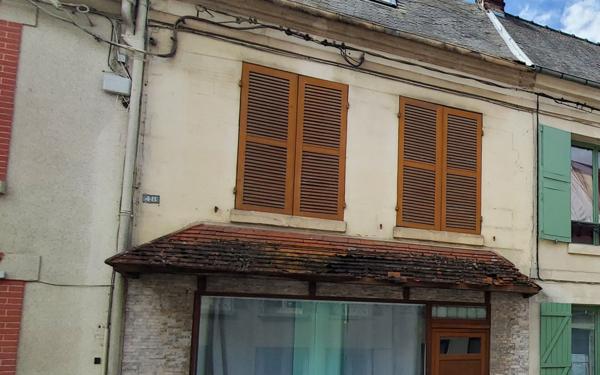 Maison à vendre    7 pièces •  Fère-en-Tardenois