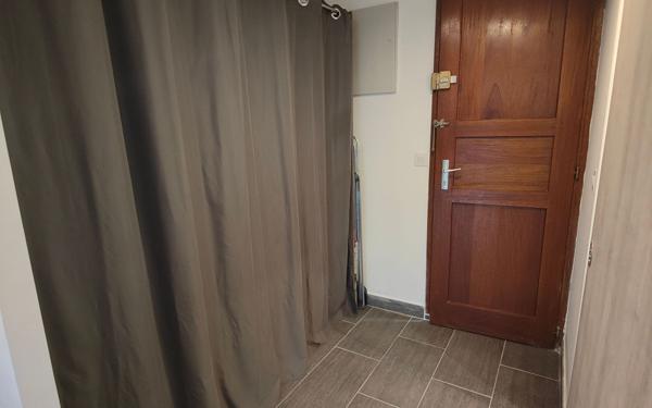 Appartement à louer    1 pièce •  La Seyne-sur-Mer