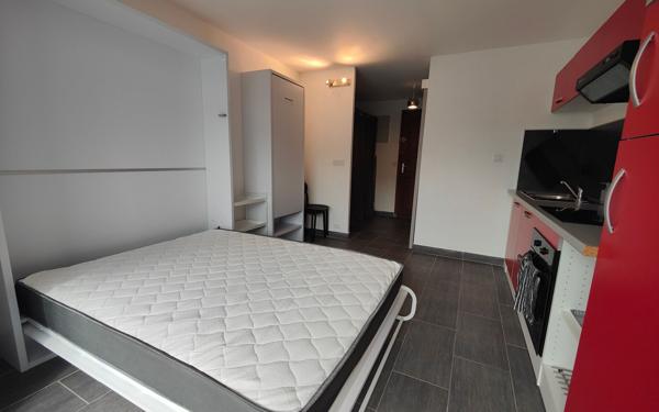 Appartement à louer    1 pièce •  La Seyne-sur-Mer