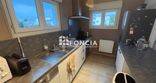 Location Appartement meublé 4 pièces 74.6 m² - Royan 17200