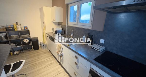 Location Appartement meublé 4 pièces 74.6 m² - Royan 17200