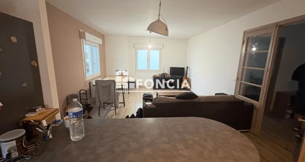 Location Appartement meublé 4 pièces 74.6 m² - Royan 17200