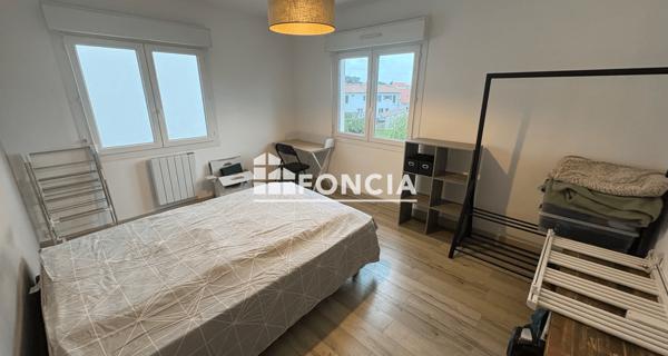 Location Appartement meublé 4 pièces 74.6 m² - Royan 17200