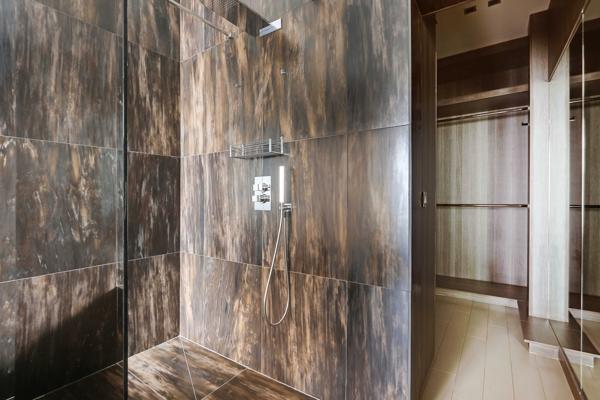 VENTE — APPARTEMENT D'EXCEPTION 150 M² | PARIS 8ème Triangle d'Or | François 1er / Avenue George V | Entièrement rénové