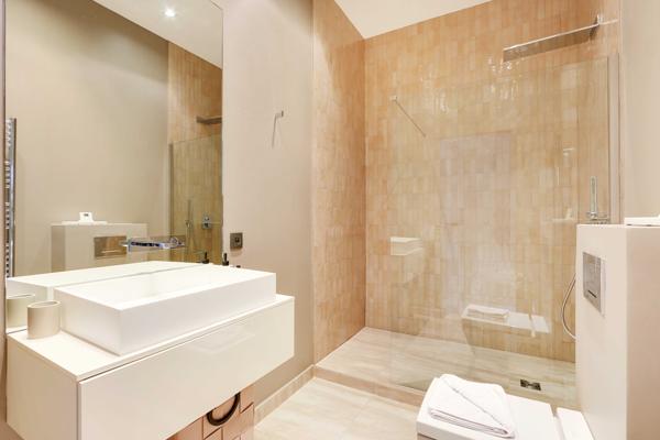 VENTE — APPARTEMENT D'EXCEPTION 150 M² | PARIS 8ème Triangle d'Or | François 1er / Avenue George V | Entièrement rénové